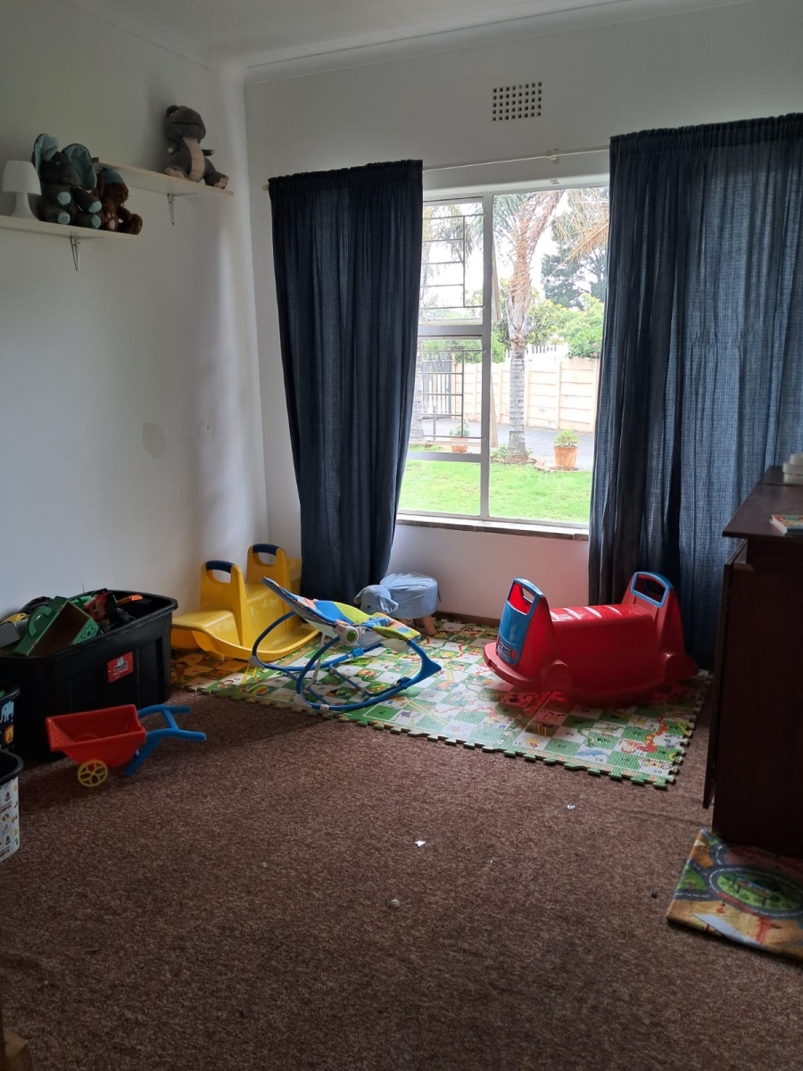 4 Bedroom Property for Sale in Greenhills Gauteng