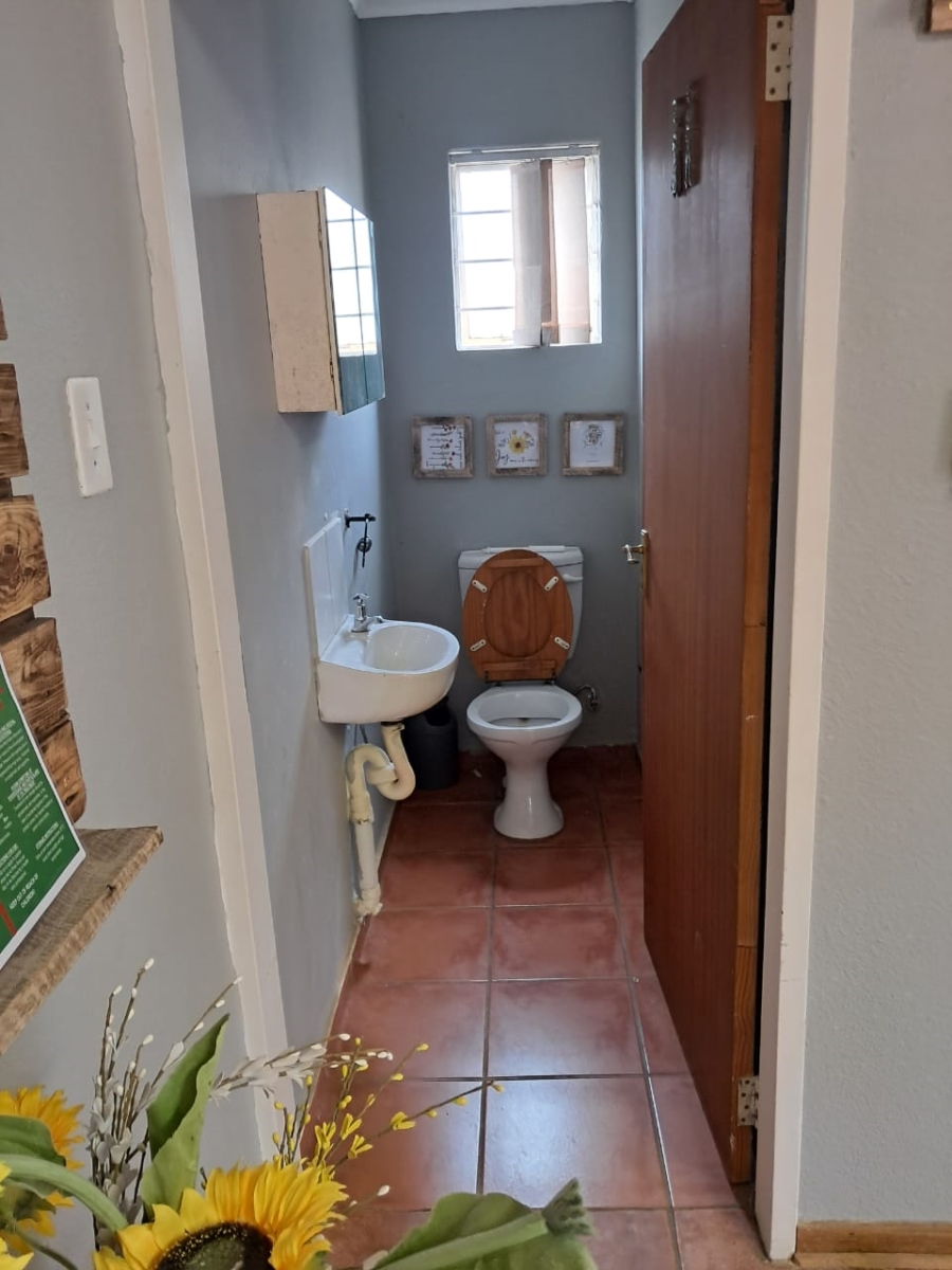 4 Bedroom Property for Sale in Greenhills Gauteng