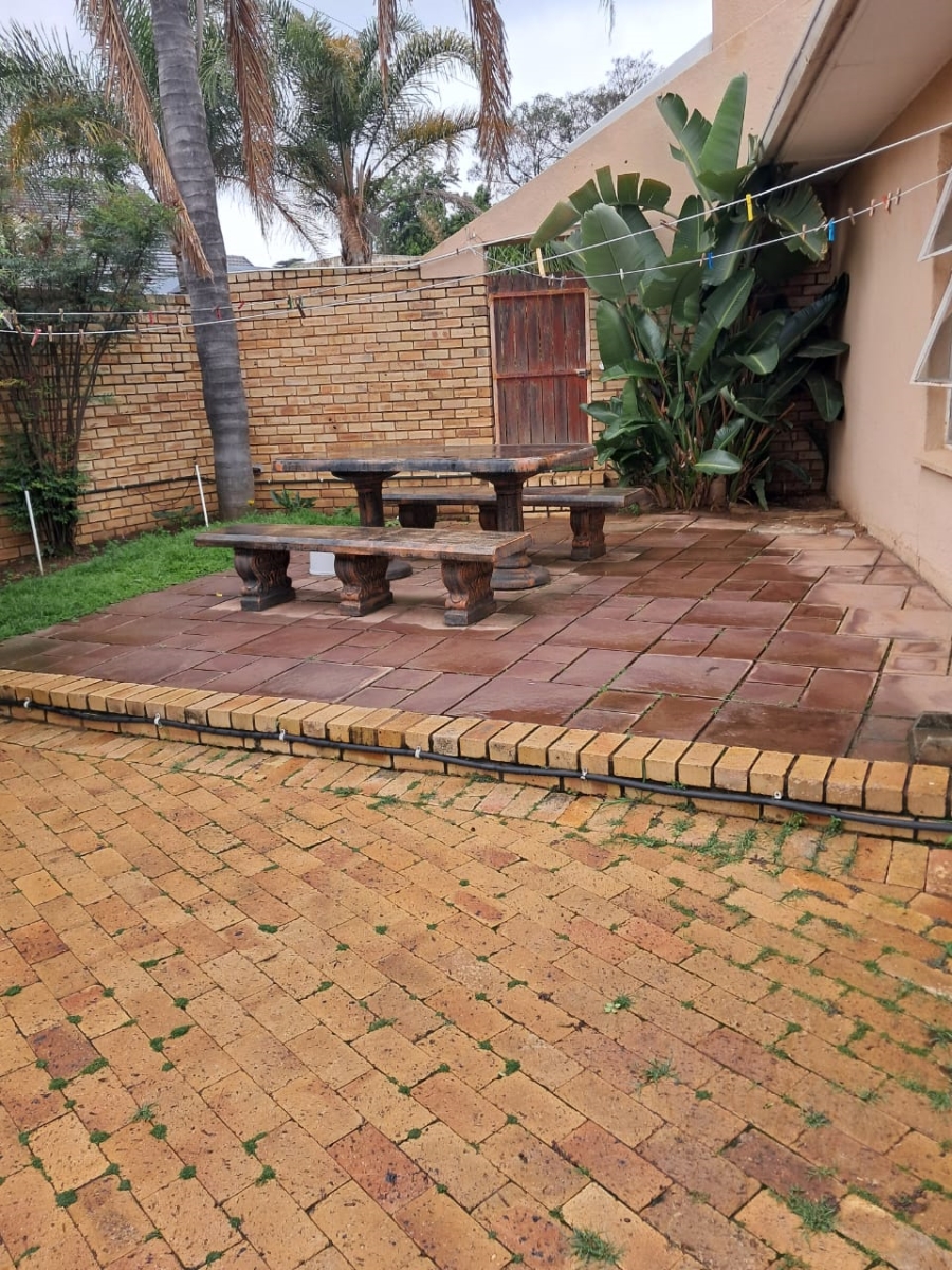 4 Bedroom Property for Sale in Greenhills Gauteng