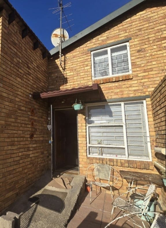 3 Bedroom Property for Sale in Mindalore Gauteng