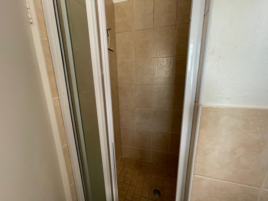 2 Bedroom Property for Sale in Weltevreden Park Gauteng