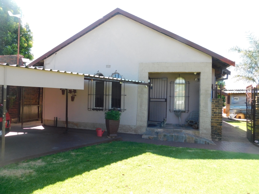 3 Bedroom Property for Sale in Dan Pienaarville Gauteng