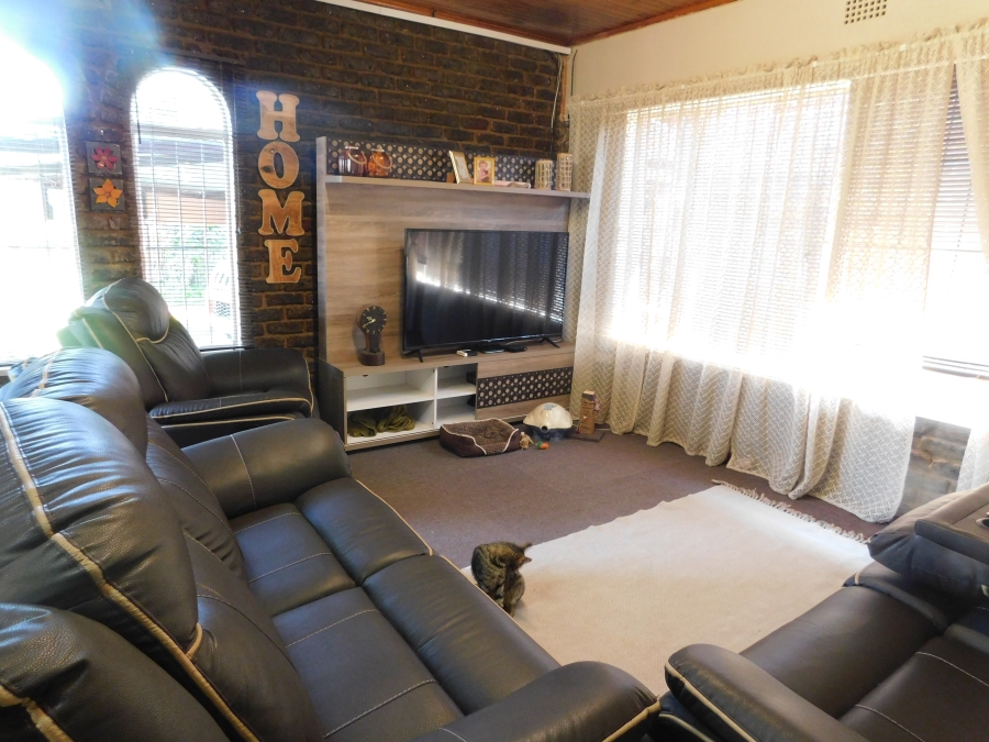3 Bedroom Property for Sale in Dan Pienaarville Gauteng