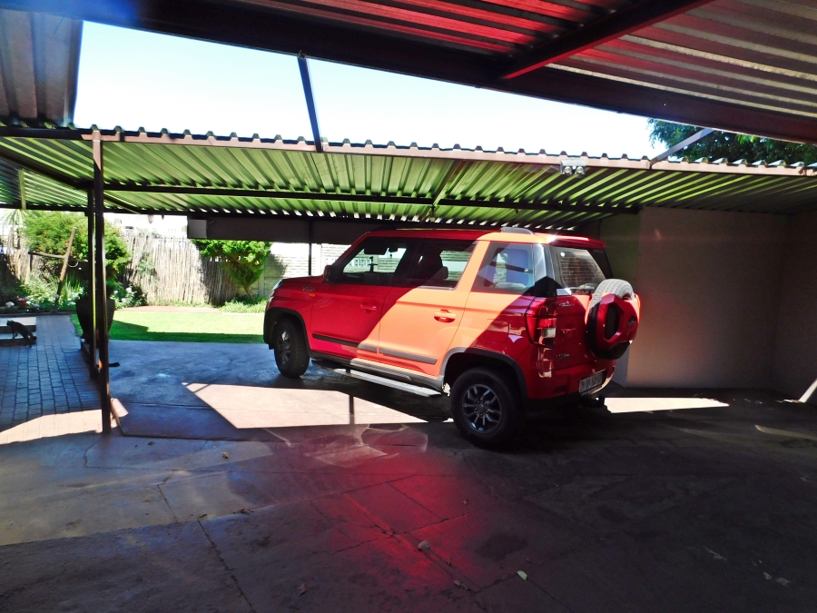 3 Bedroom Property for Sale in Dan Pienaarville Gauteng