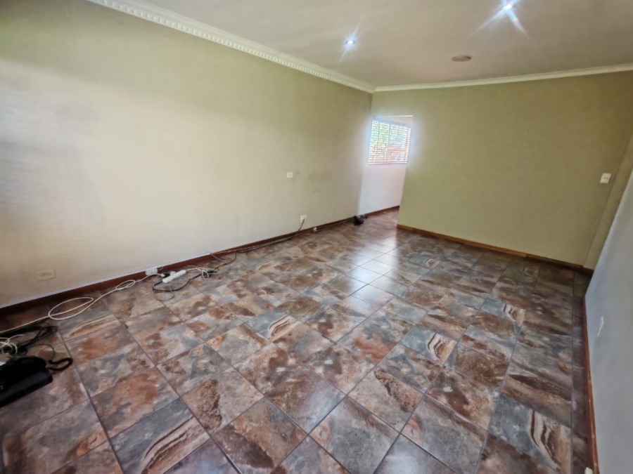 3 Bedroom Property for Sale in Florida Park Gauteng