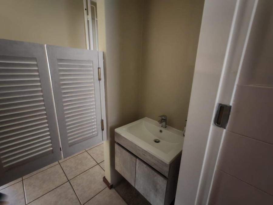 3 Bedroom Property for Sale in Florida Park Gauteng