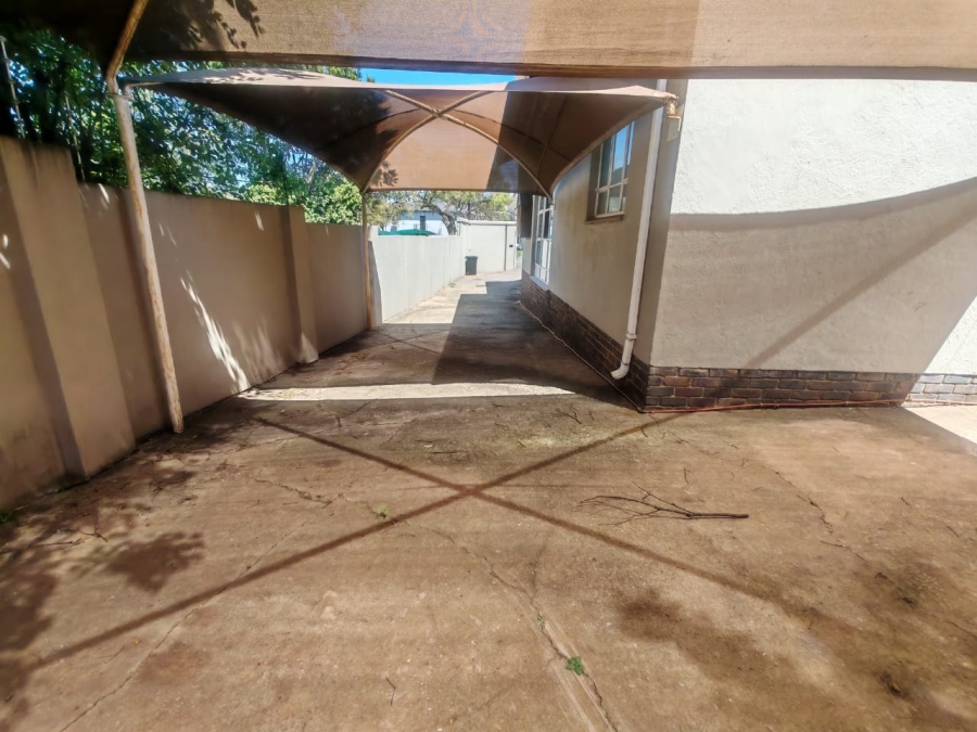 3 Bedroom Property for Sale in Florida Park Gauteng