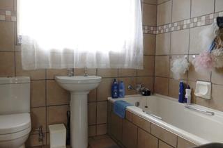 3 Bedroom Property for Sale in Helikonpark Gauteng