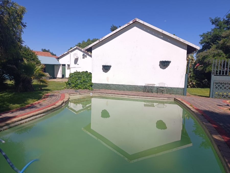 3 Bedroom Property for Sale in Helikonpark Gauteng