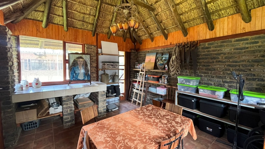 4 Bedroom Property for Sale in Greenhills Gauteng