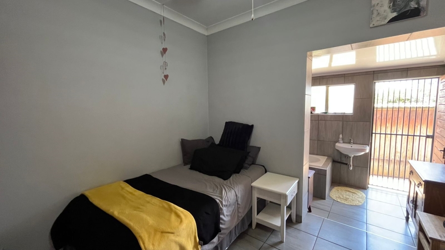4 Bedroom Property for Sale in Greenhills Gauteng