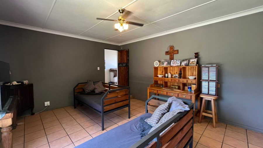 4 Bedroom Property for Sale in Greenhills Gauteng