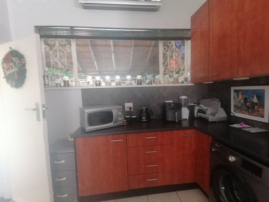 3 Bedroom Property for Sale in Monument Gauteng