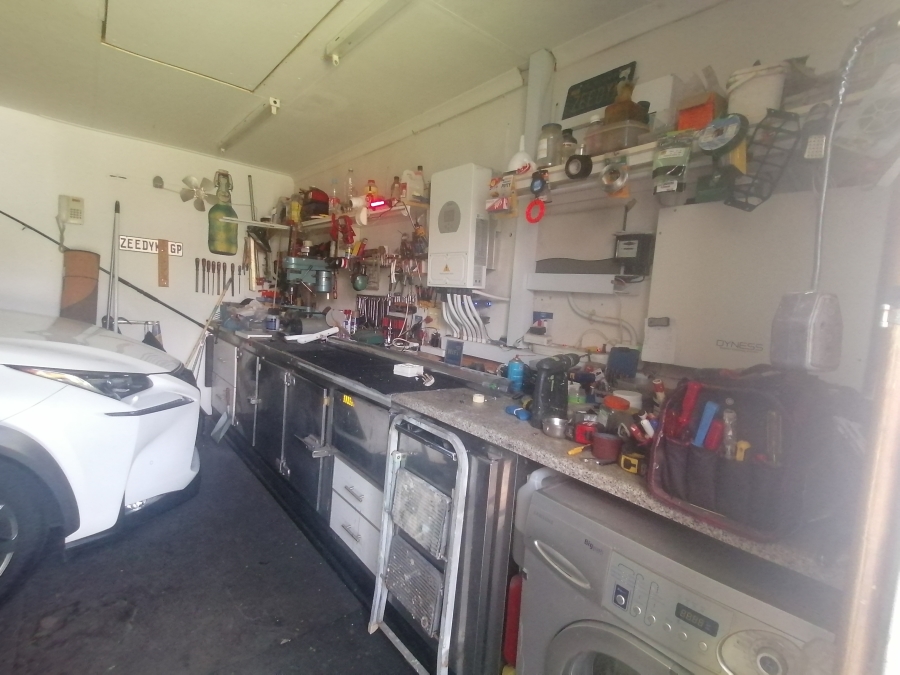 3 Bedroom Property for Sale in Monument Gauteng