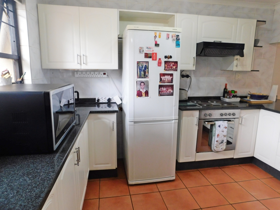 3 Bedroom Property for Sale in Rangeview Gauteng