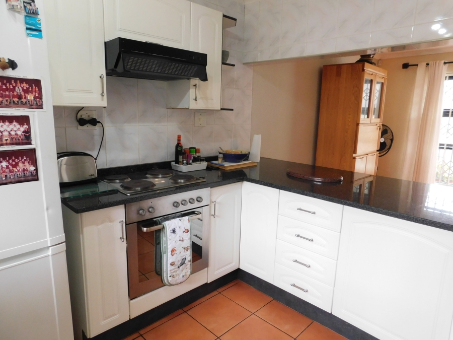 3 Bedroom Property for Sale in Rangeview Gauteng