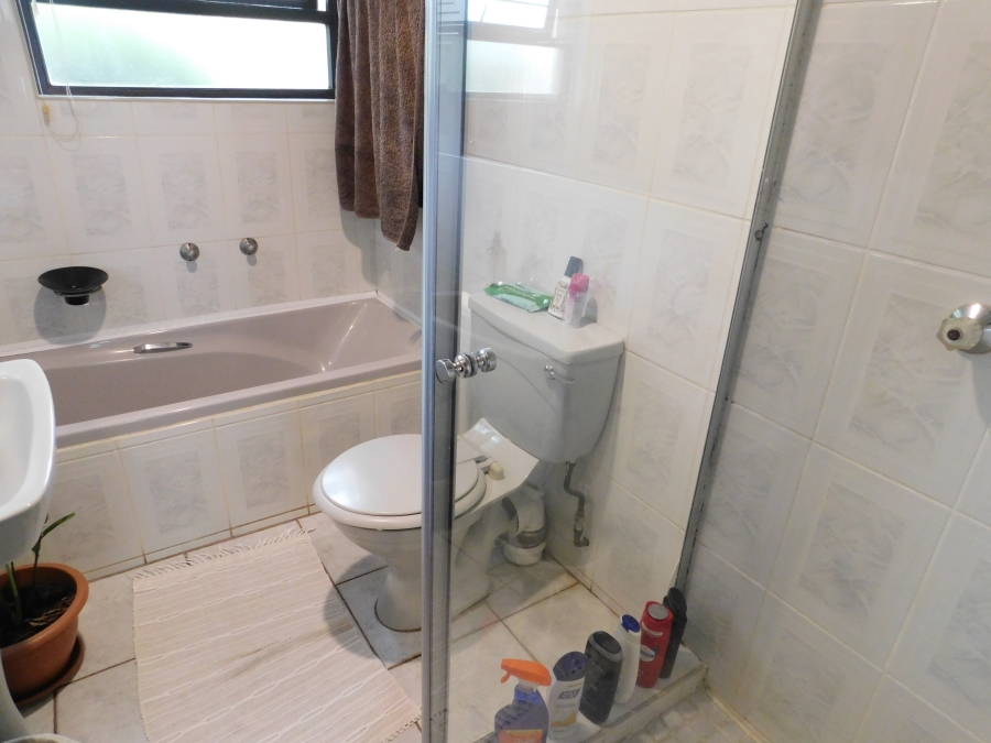 3 Bedroom Property for Sale in Rangeview Gauteng