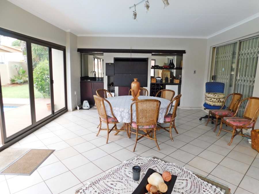 3 Bedroom Property for Sale in Rangeview Gauteng