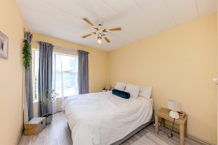 2 Bedroom Property for Sale in Allens Nek Gauteng