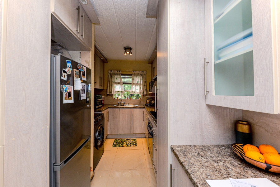 2 Bedroom Property for Sale in Allens Nek Gauteng