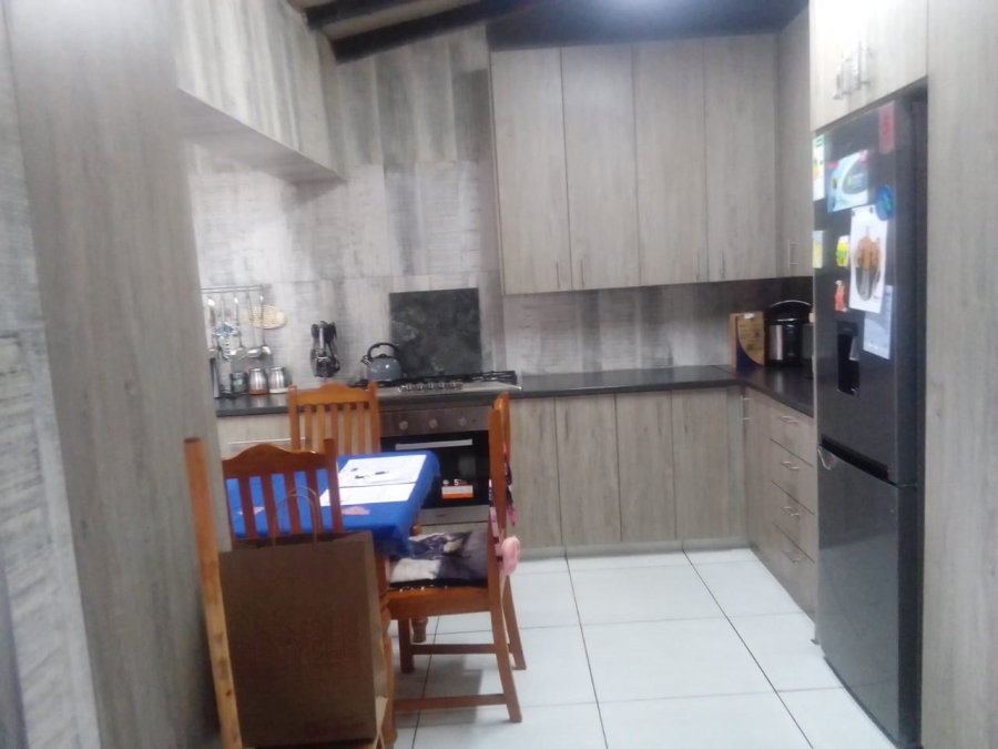 3 Bedroom Property for Sale in Wentworth Park Gauteng