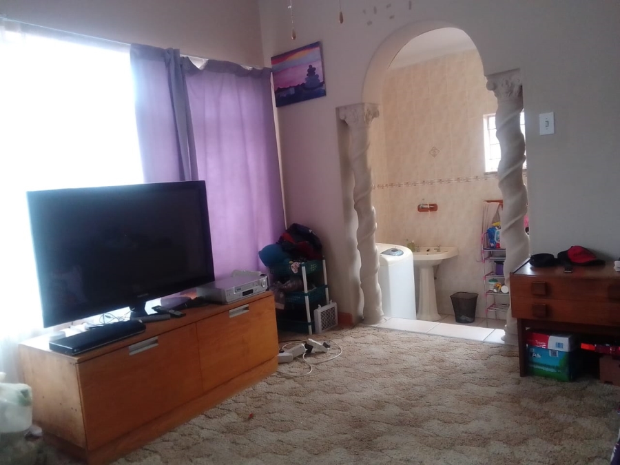 3 Bedroom Property for Sale in Wentworth Park Gauteng