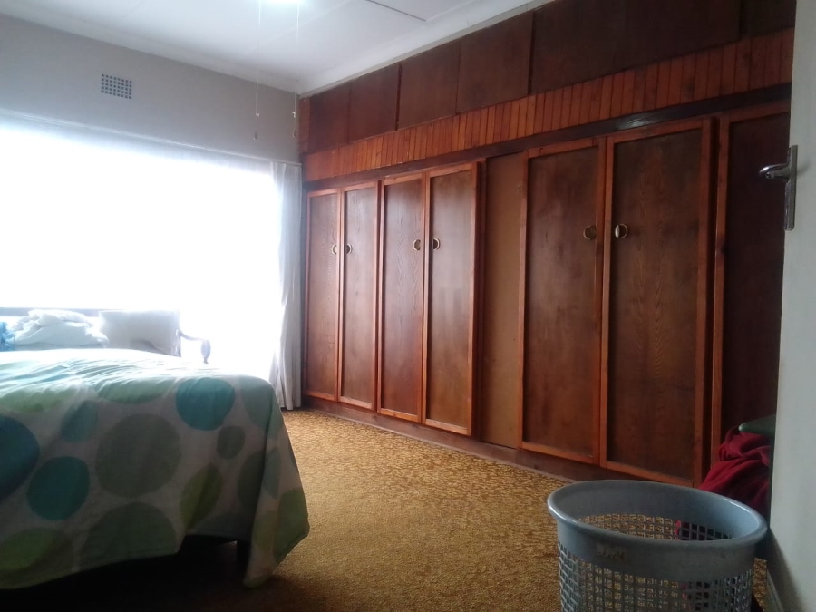 3 Bedroom Property for Sale in Wentworth Park Gauteng