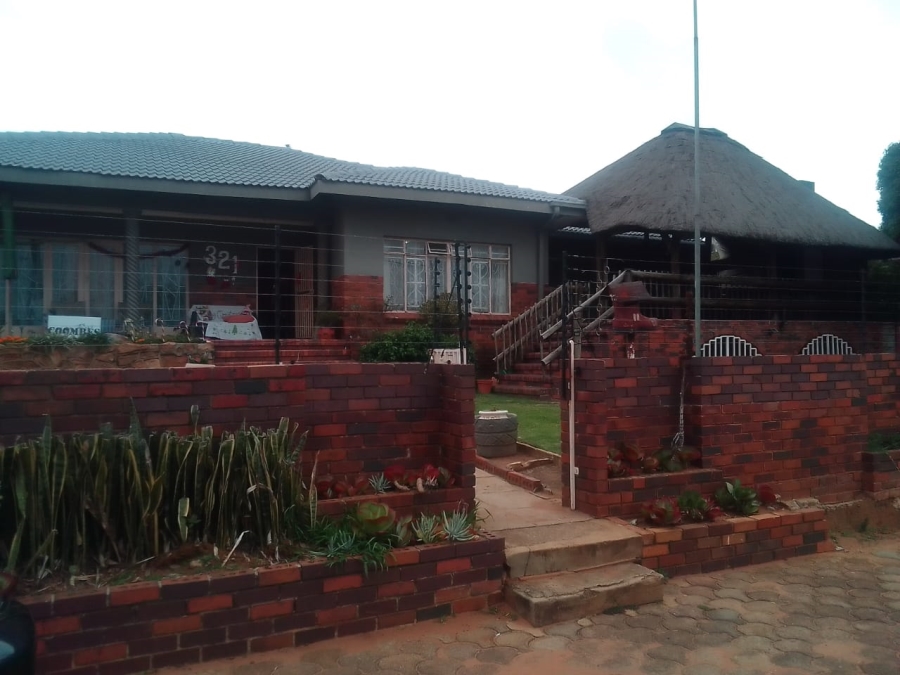 3 Bedroom Property for Sale in Wentworth Park Gauteng