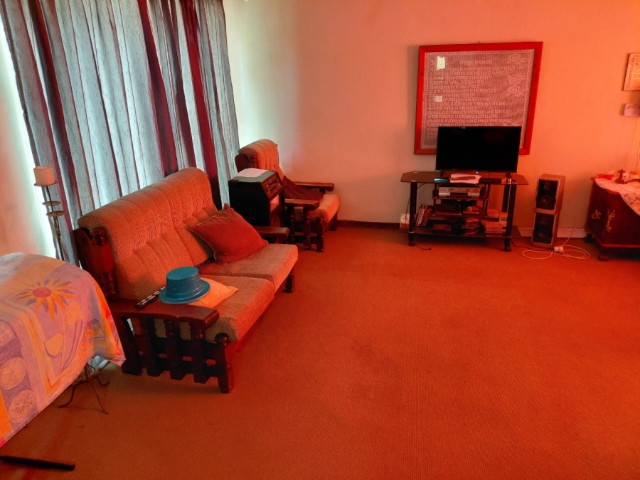 3 Bedroom Property for Sale in Greenhills Gauteng