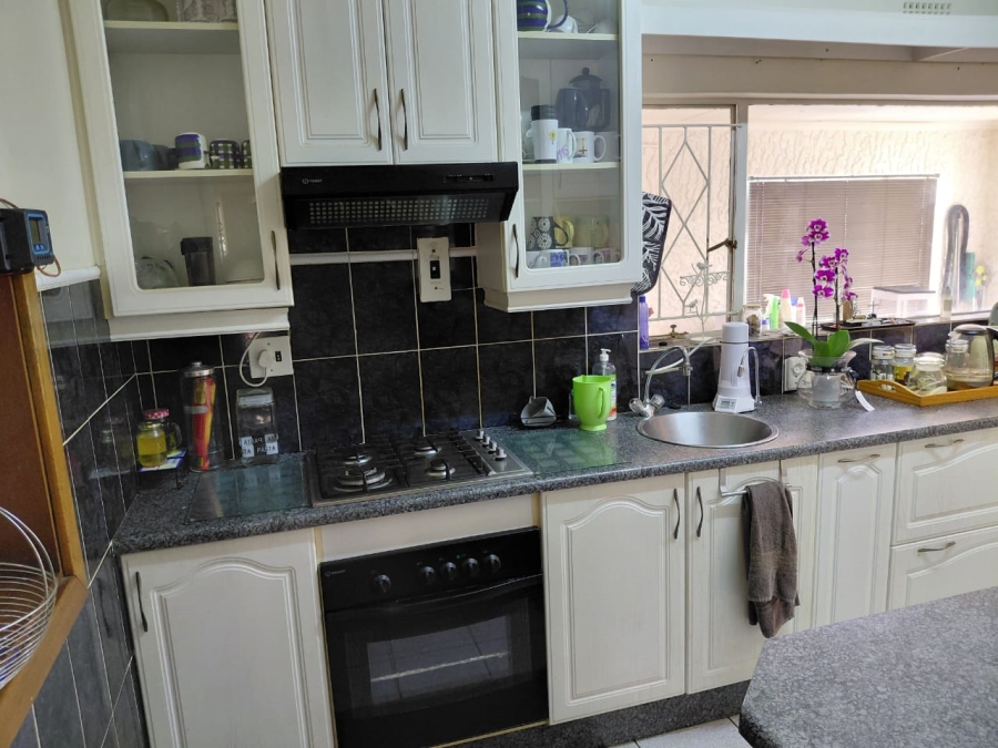 3 Bedroom Property for Sale in Greenhills Gauteng