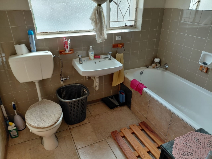 3 Bedroom Property for Sale in Greenhills Gauteng