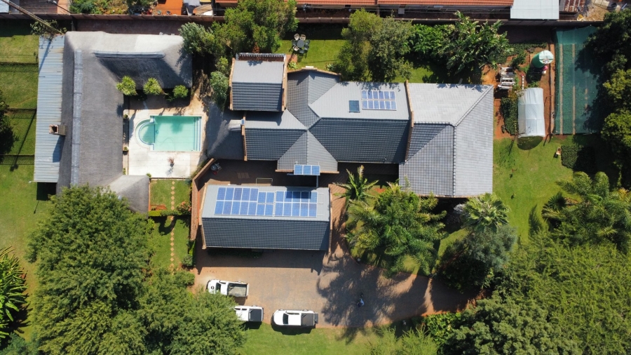 5 Bedroom Property for Sale in Doornpoort Gauteng