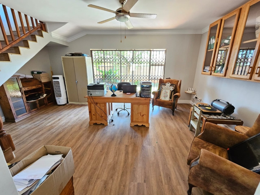 5 Bedroom Property for Sale in Doornpoort Gauteng