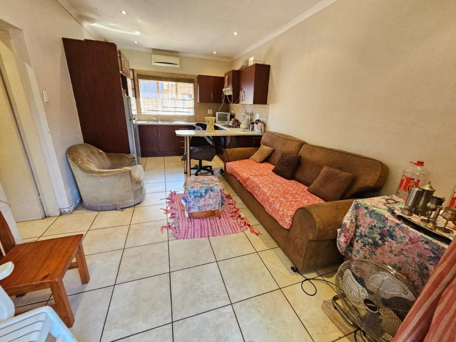 5 Bedroom Property for Sale in Doornpoort Gauteng