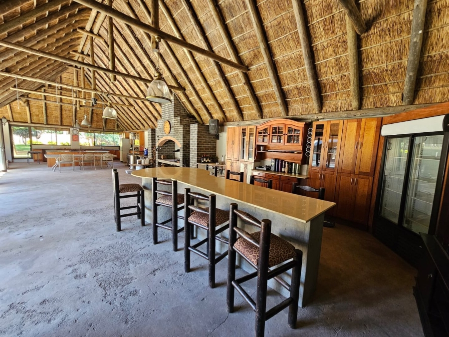 5 Bedroom Property for Sale in Doornpoort Gauteng