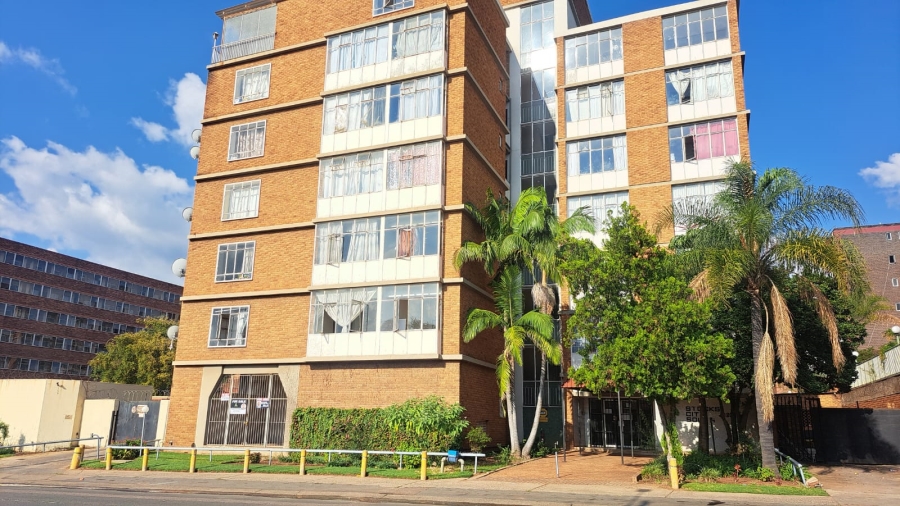 2 Bedroom Property for Sale in Sunnyside Gauteng