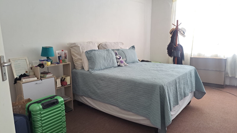 2 Bedroom Property for Sale in Sunnyside Gauteng