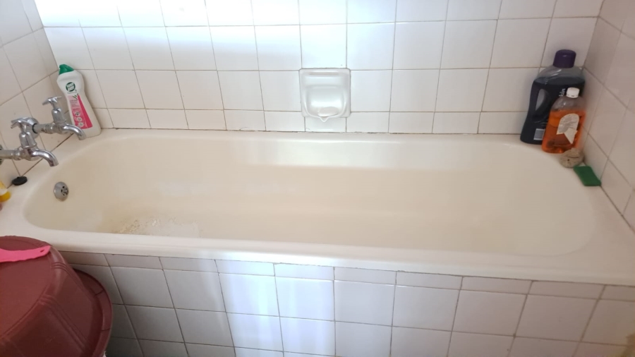 2 Bedroom Property for Sale in Sunnyside Gauteng