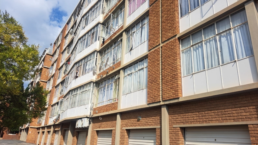 2 Bedroom Property for Sale in Sunnyside Gauteng