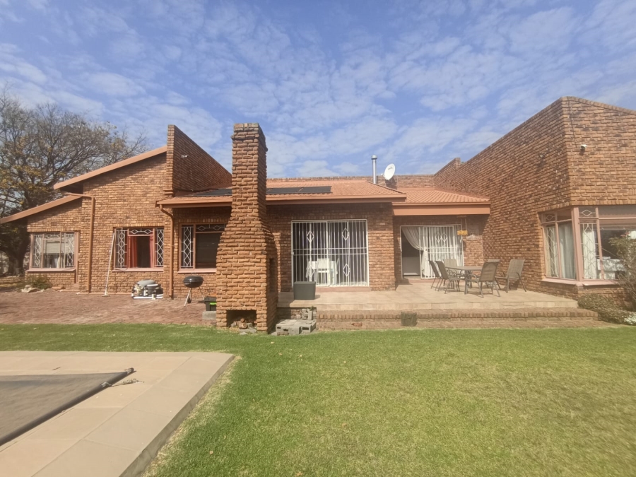 4 Bedroom Property for Sale in Dalpark Ext 1 Gauteng