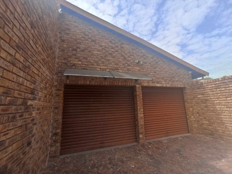 4 Bedroom Property for Sale in Dalpark Ext 1 Gauteng
