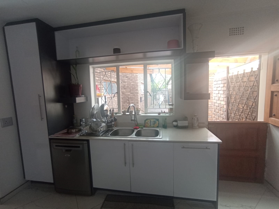 4 Bedroom Property for Sale in Dalpark Ext 1 Gauteng