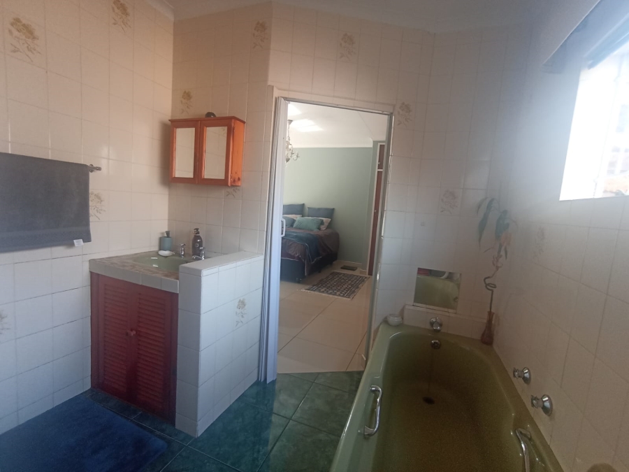 4 Bedroom Property for Sale in Dalpark Ext 1 Gauteng