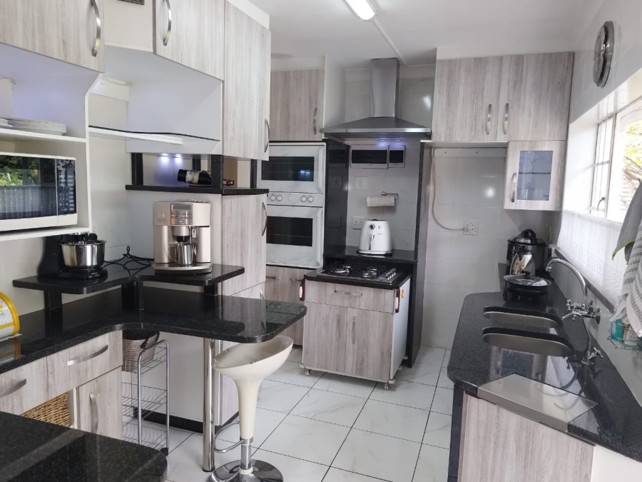 4 Bedroom Property for Sale in Allen Grove Gauteng
