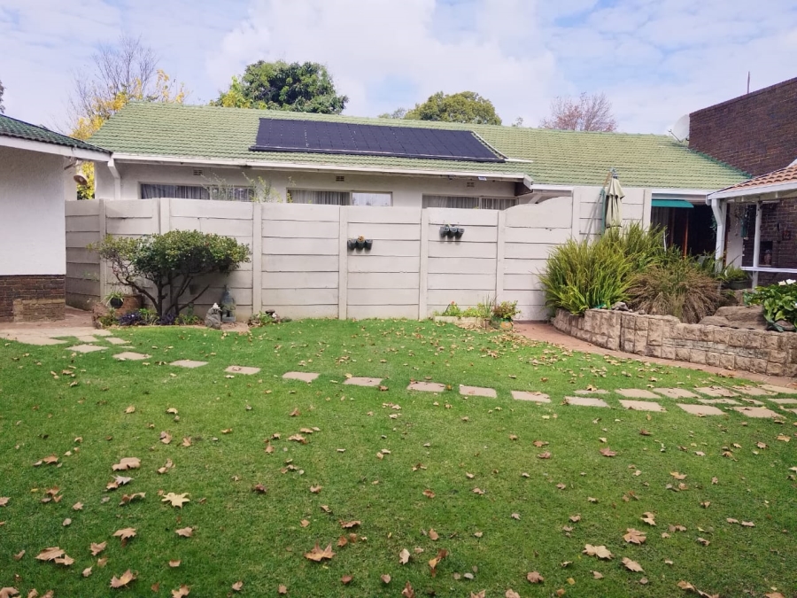 4 Bedroom Property for Sale in Allen Grove Gauteng