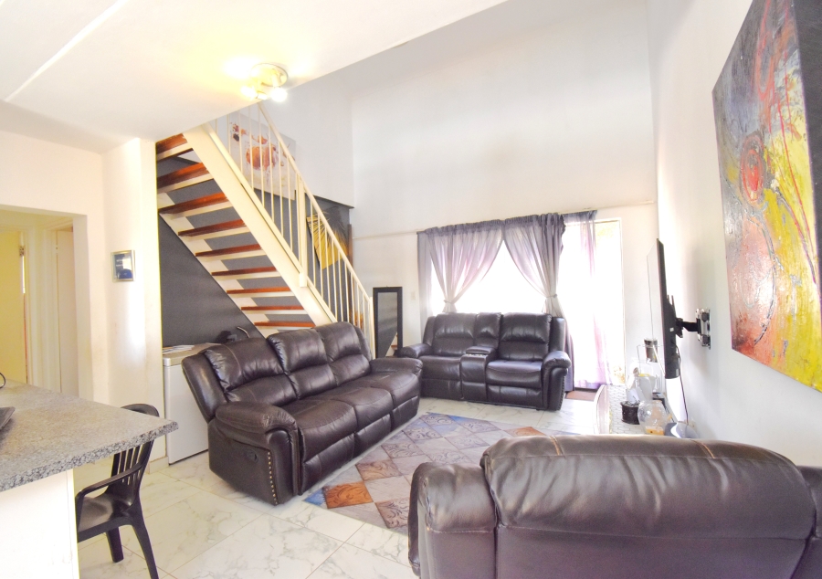 2 Bedroom Property for Sale in Northwold Gauteng