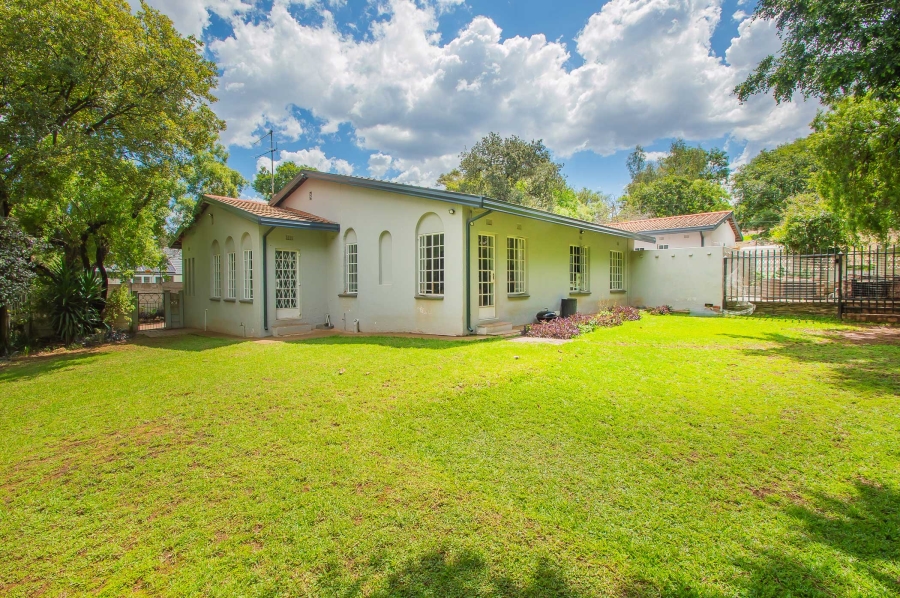 3 Bedroom Property for Sale in Bryanston Gauteng