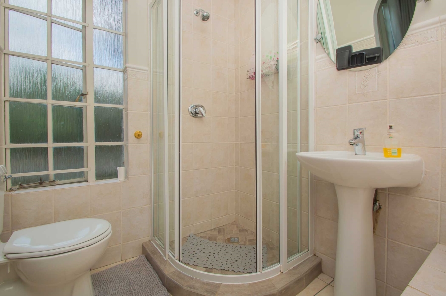 3 Bedroom Property for Sale in Bryanston Gauteng