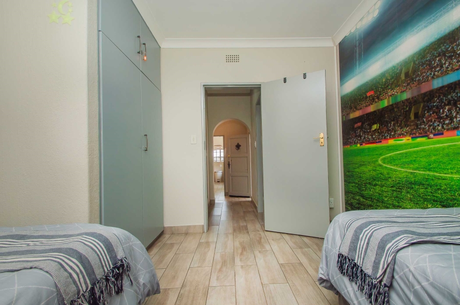 3 Bedroom Property for Sale in Bryanston Gauteng