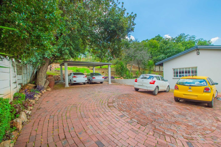 3 Bedroom Property for Sale in Bryanston Gauteng